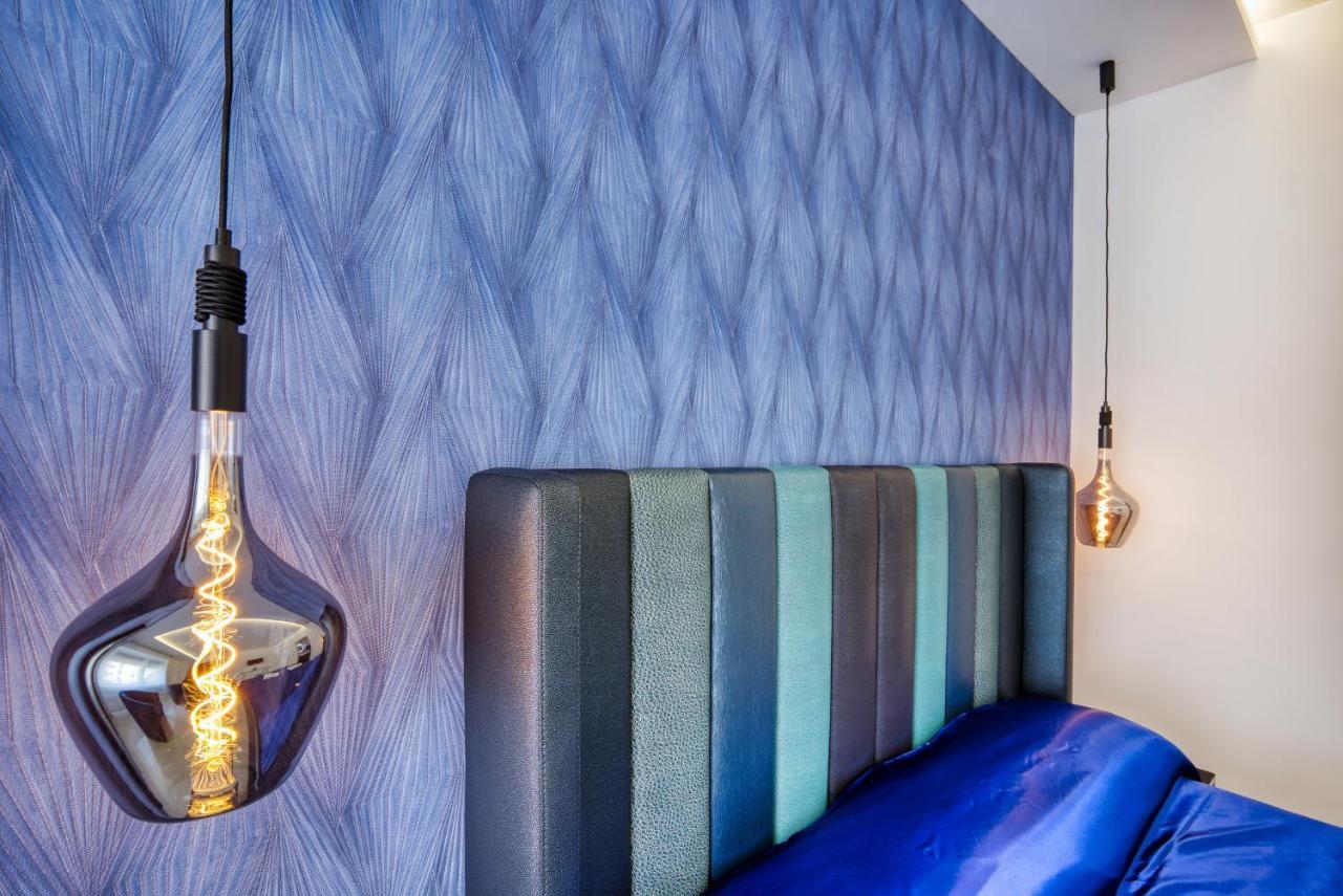 Distinto Suite & Rooms Lecce Luaran gambar