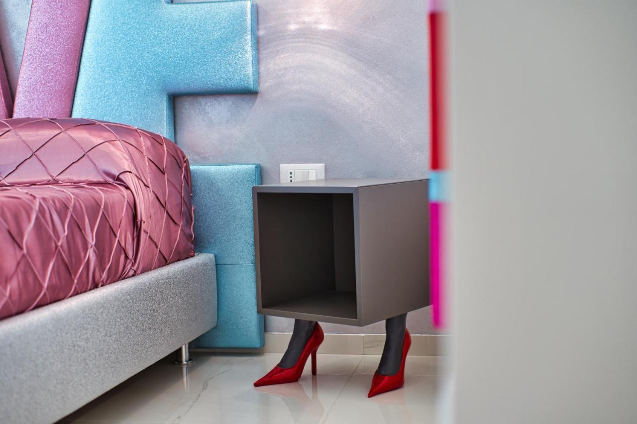Distinto Suite & Rooms Lecce Luaran gambar